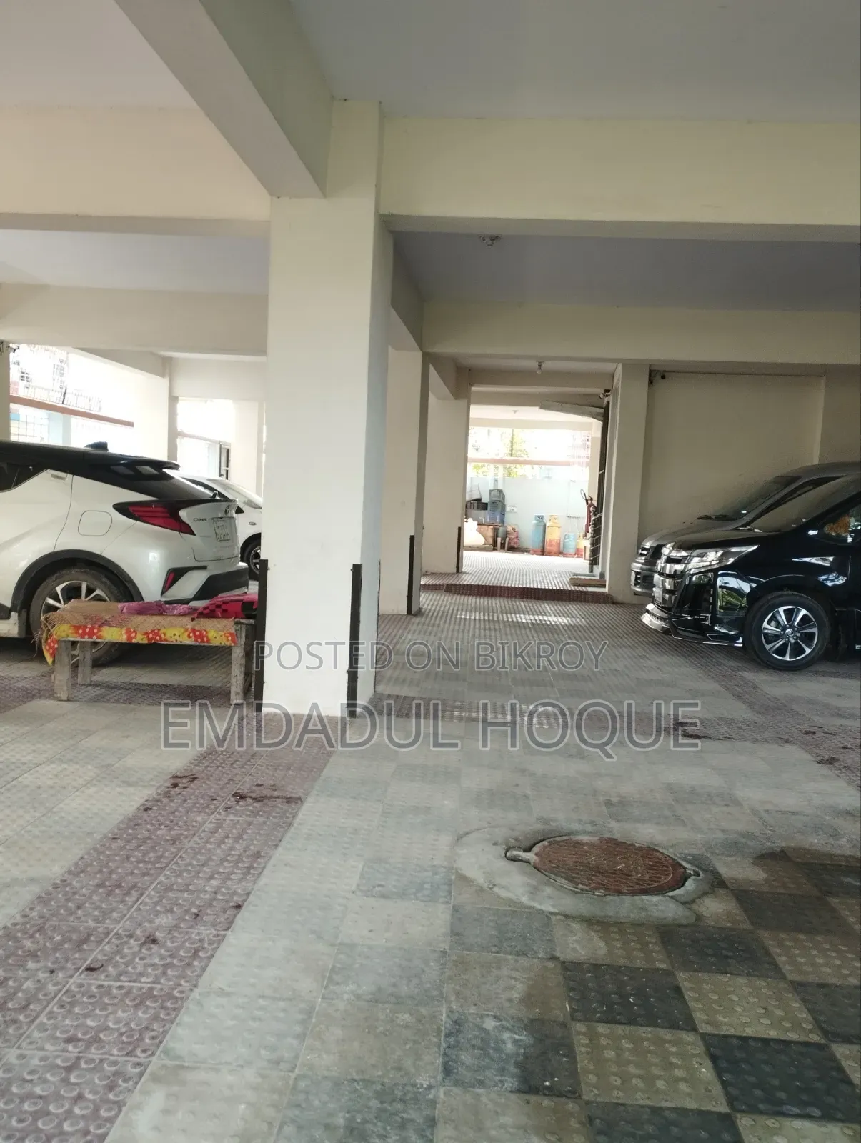উত্তরায় আমাদের বাড়ি এপার্টমেন্টে ৩ বেডরুম বিক্রয়