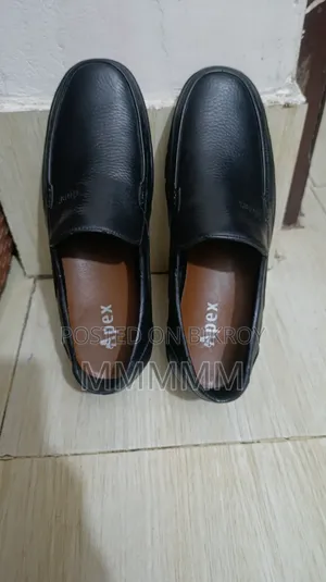 Men's Shoes.