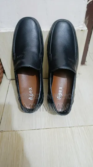 Men's Shoes.