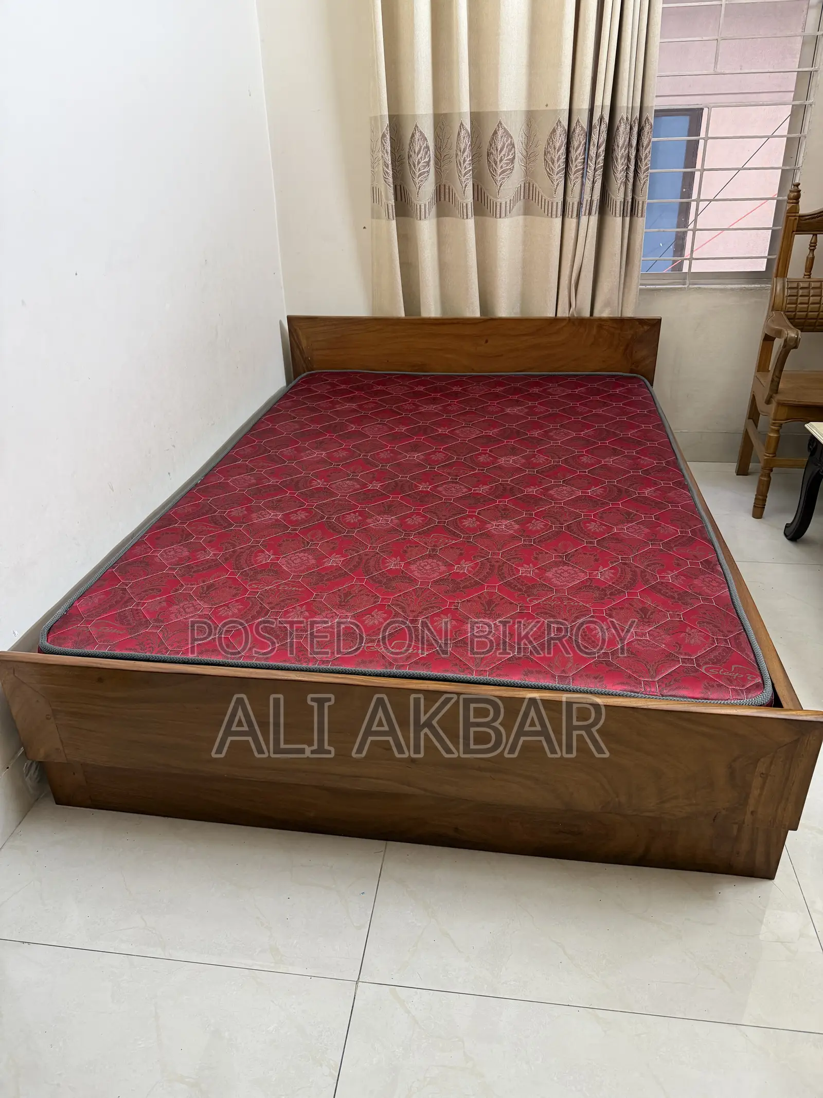 Used Wooden Double Bed for Sale in Uttara