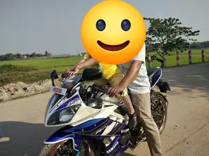 ইয়ামাহা আর১ ২০১৭ হোয়াইট