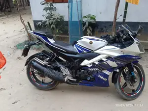 Yamaha R1 2017 White