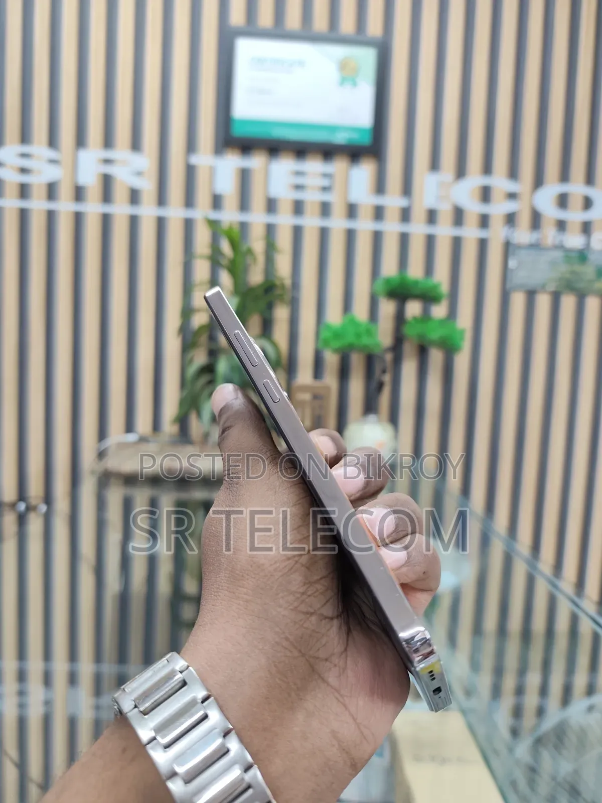 ওপ্পো এফ২৭ ১২৮ জিবি ব্রোঞ্জ