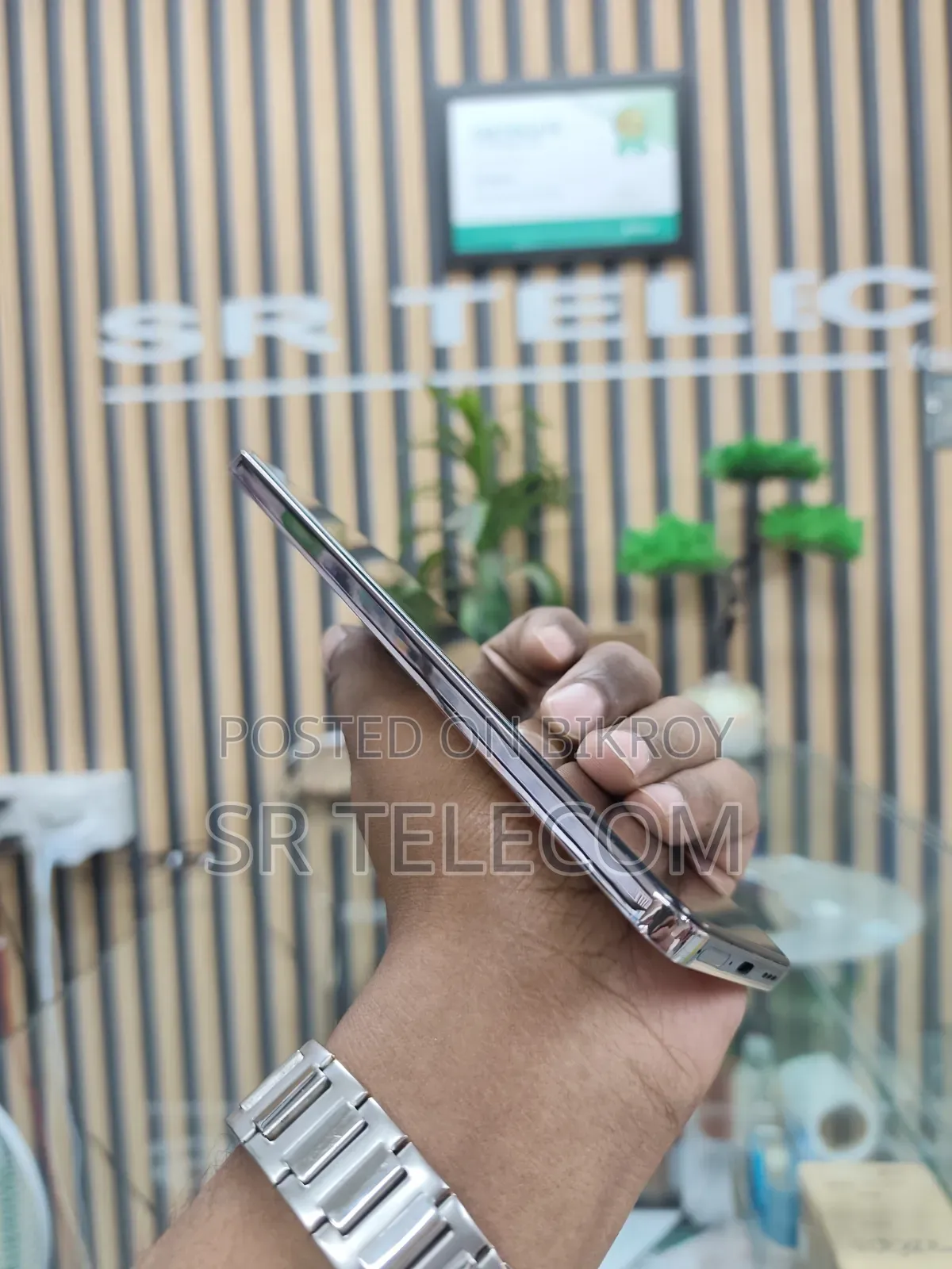 ওপ্পো এফ২৭ ১২৮ জিবি ব্রোঞ্জ