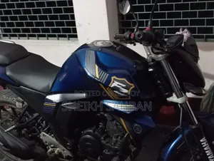 ইয়ামাহা এফজেডএস ভি২ ২০২২ ব্লু