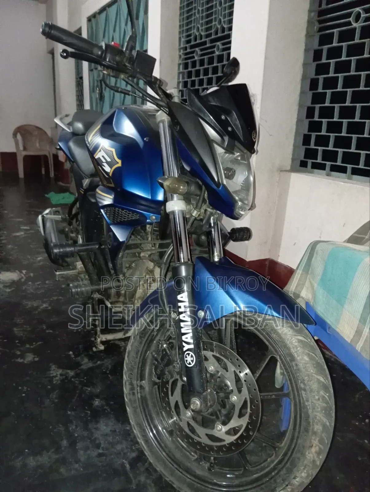 ইয়ামাহা এফজেডএস ভি২ ২০২২ ব্লু