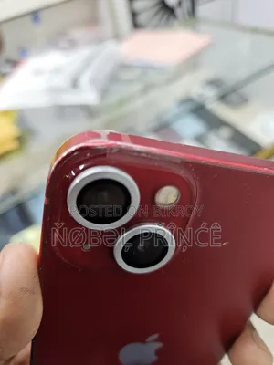 Apple iPhone 13 128 GB Red