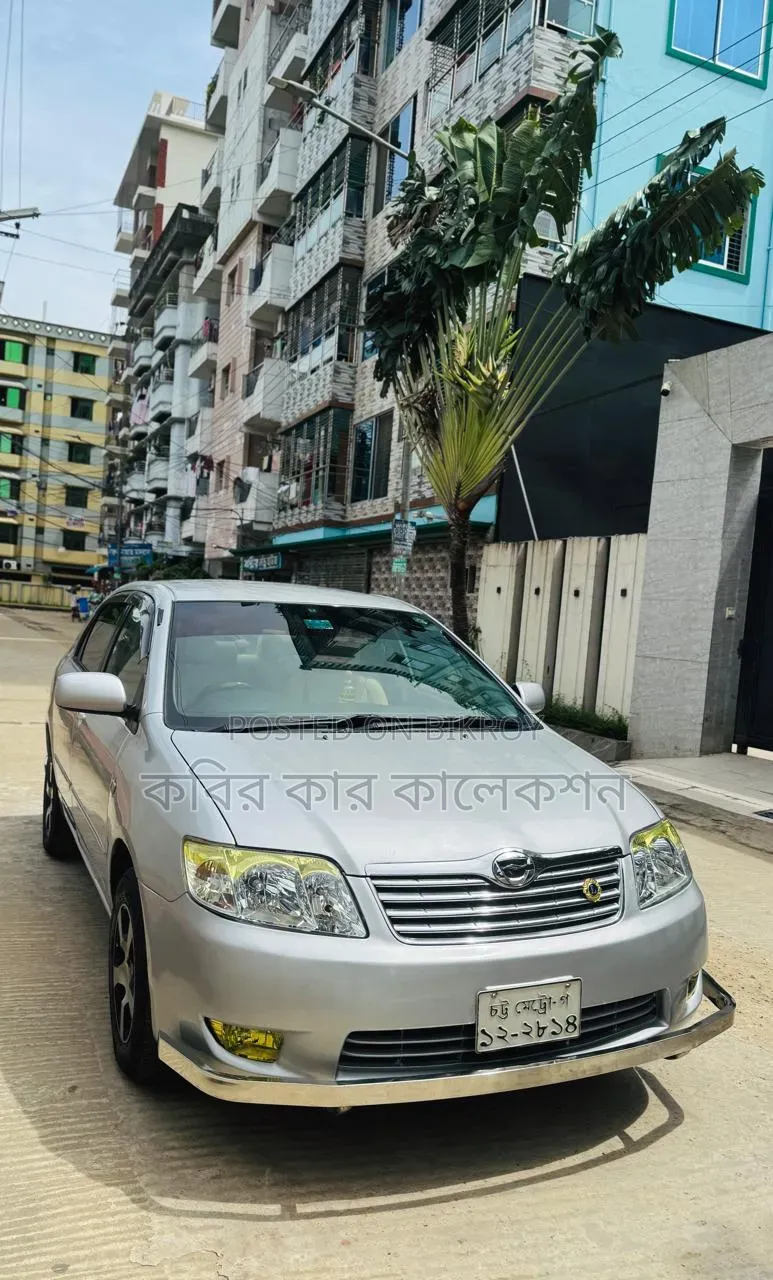 Toyota Corolla 2004 Silver