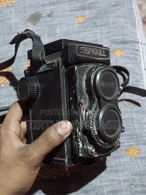 ভিন্টেজ ক্যামেরা স্টক উপলব্ধ