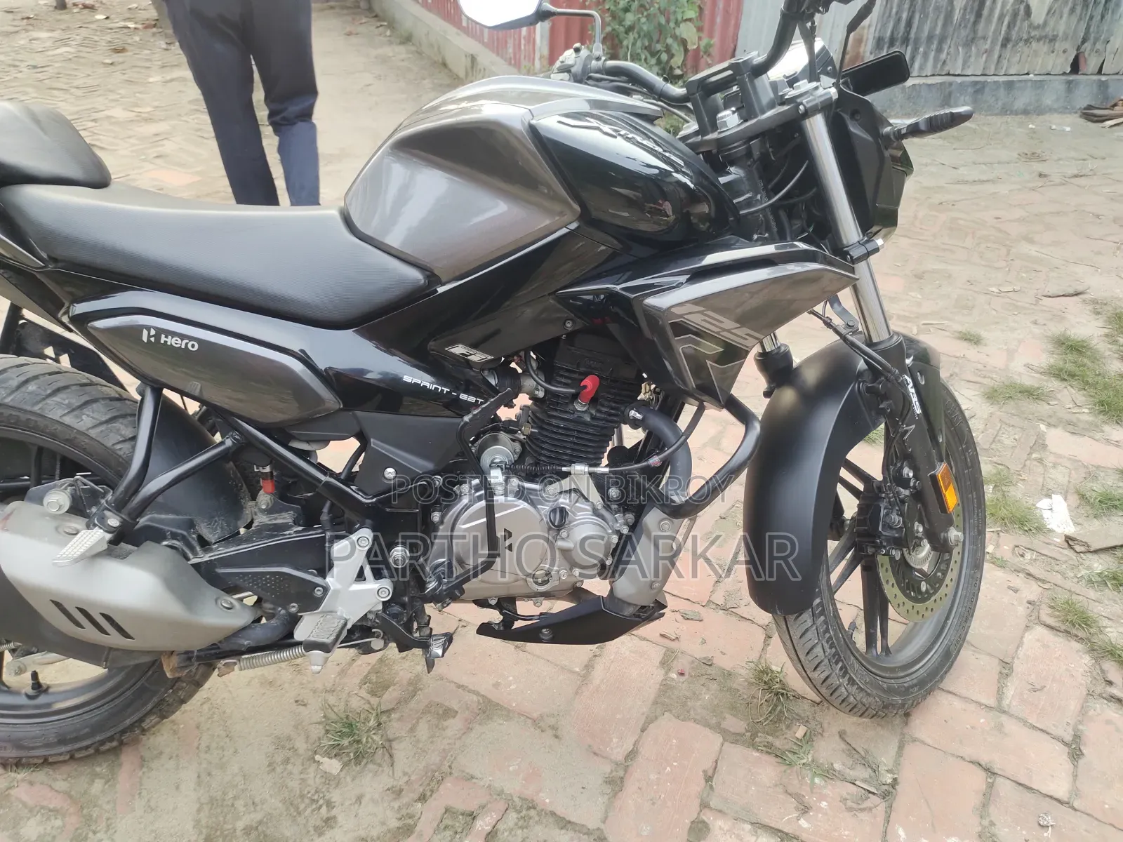 Hero Xtreme 125R 2025 Black