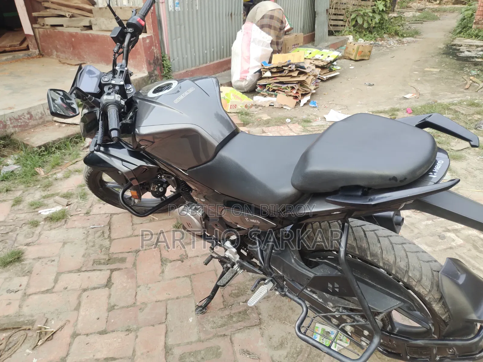 Hero Xtreme 125R 2025 Black