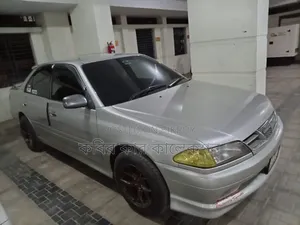 টয়োটা করিনা ২০০১ সিলভার