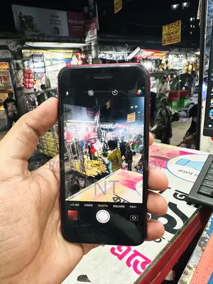 অ্যাপল আইফোন ৮ ৬৪ জিবি রেড