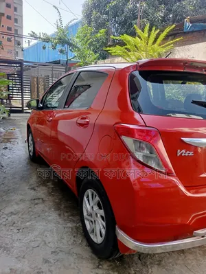 Toyota Vitz 2012 Orange