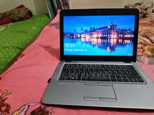 HP EliteBook 820 G3 Laptop 8GB RAM Intel Core i5 128GB SSD
