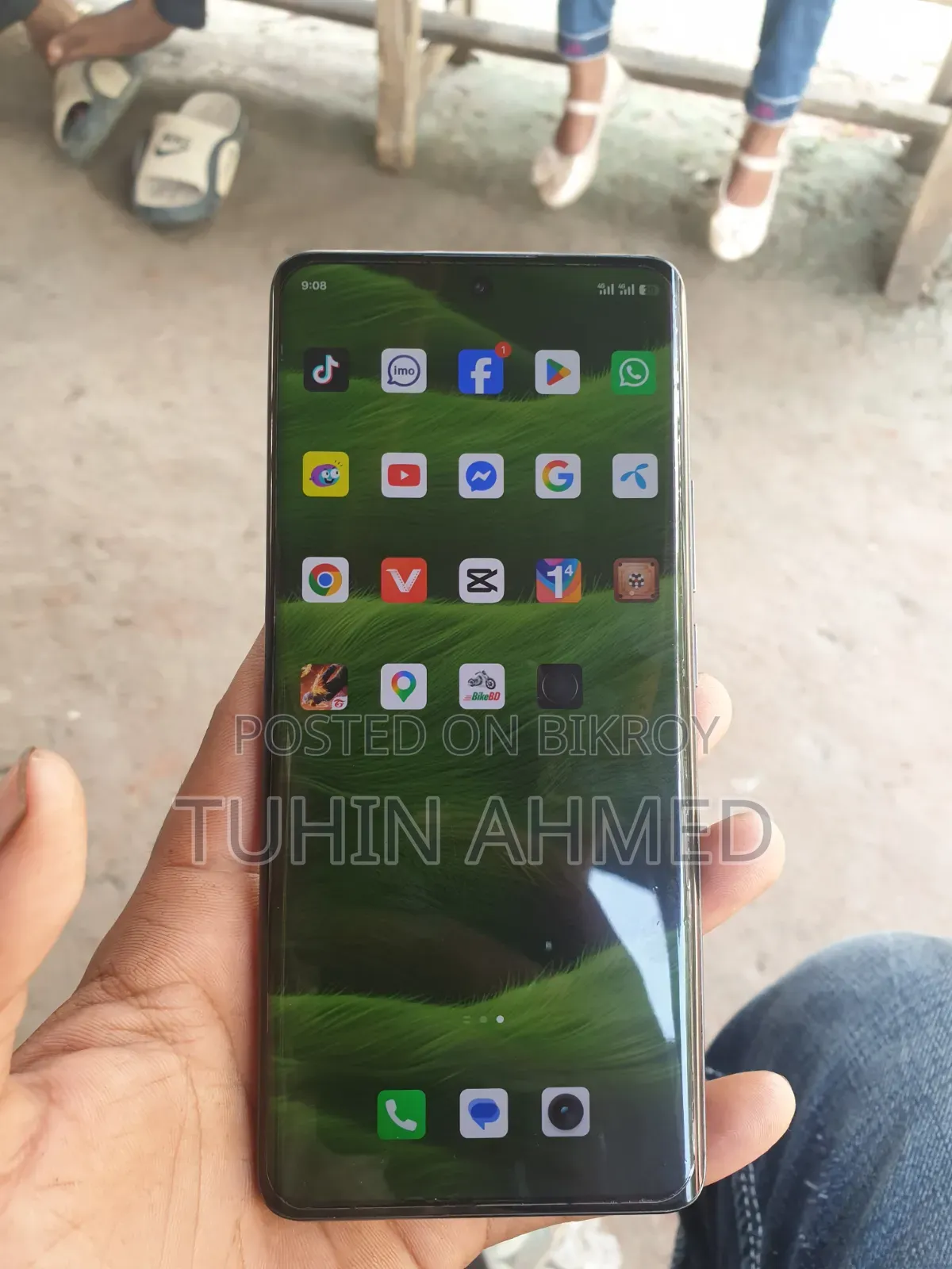 রিয়েলমি ১০ প্রো প্লাস ১২৮ জিবি ব্ল্যাক