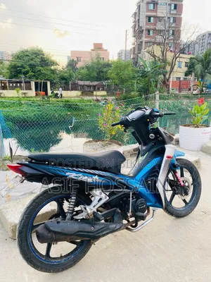 Runner Kite + 110 2018 Blue