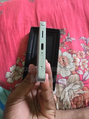 নতুন স্যামসাং গ্যালাক্সি এস২৫ আল্ট্রা ৫১২ জিবি সাদা