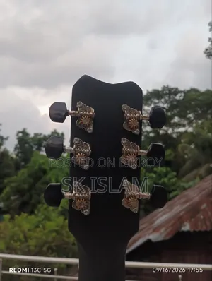 Super Fresh Acoustic Guitar