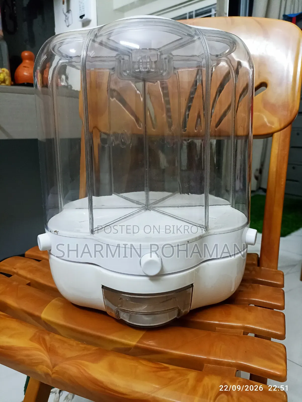 Pulse Barrel 10kg, 6 types of rice and pulses can be kept. The barrel is fully fresh.