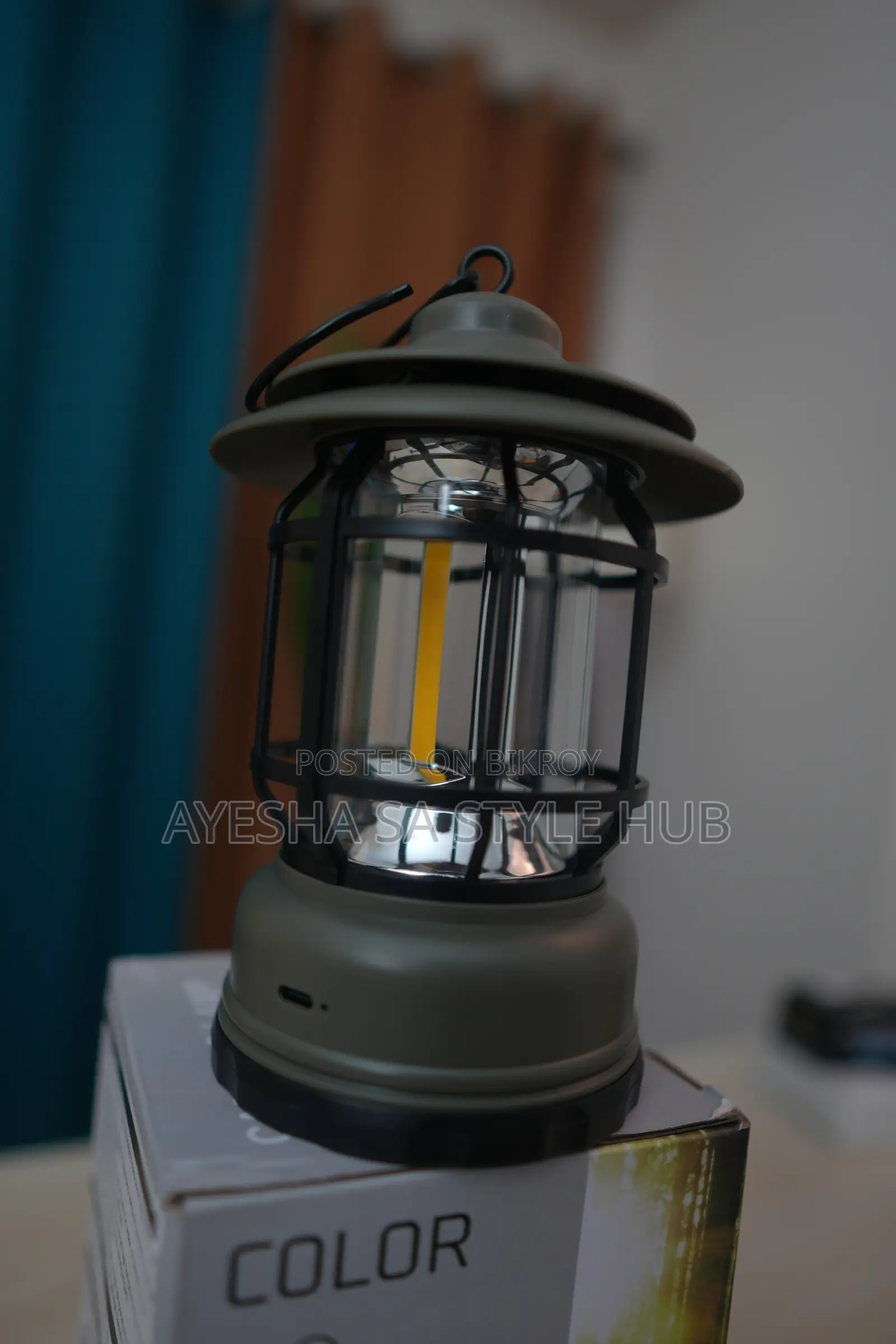 মিনি ল্যাম্প।