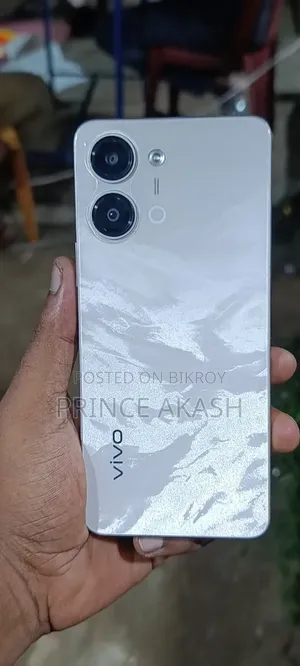 Vivo Y05 128 GB Gold