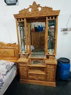 চিটাগং সেগুন কাঠের ডেসিংটেবিল