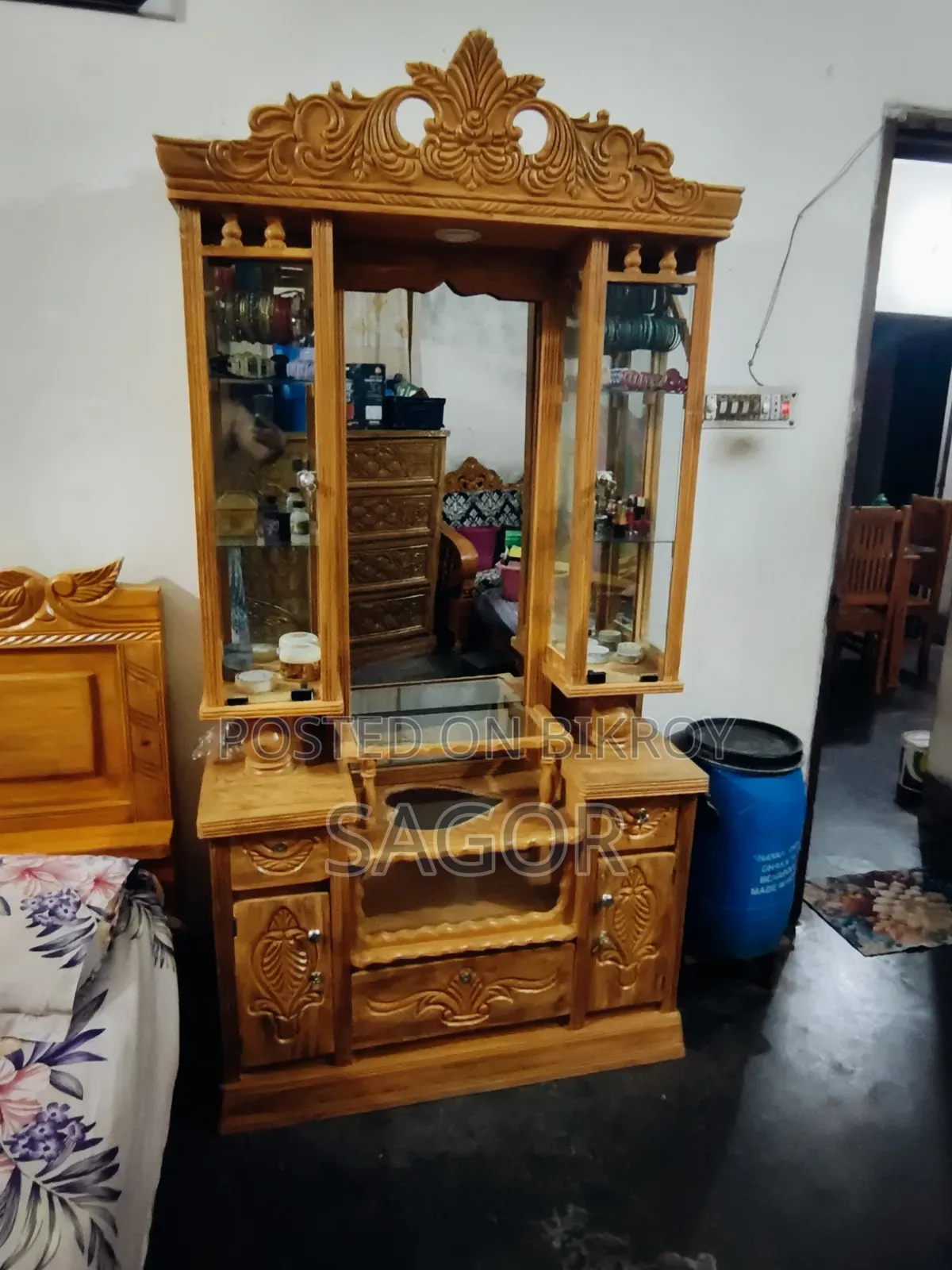 চিটাগং সেগুন কাঠের ডেসিংটেবিল
