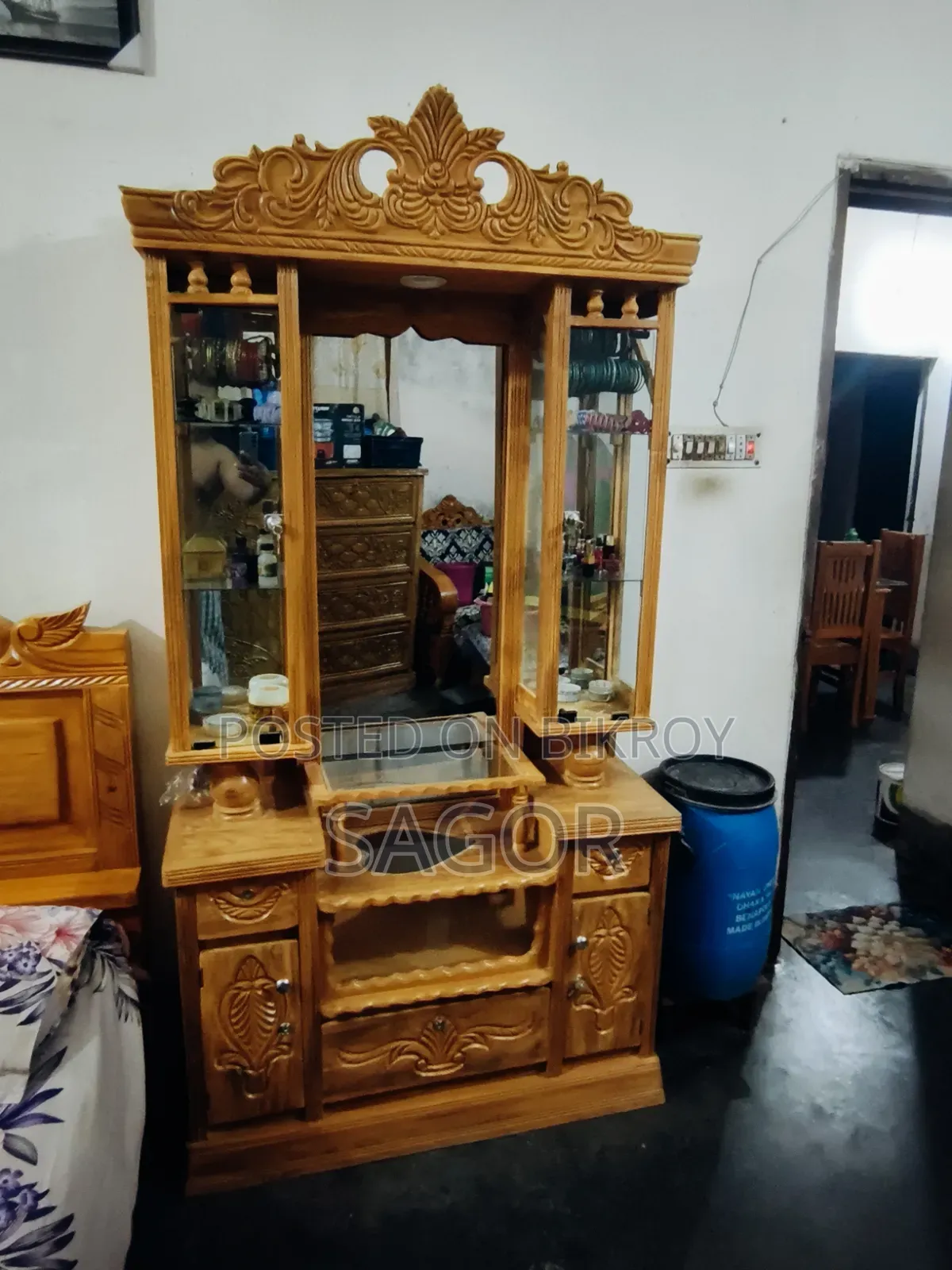 চিটাগং সেগুন কাঠের ডেসিংটেবিল