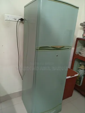 রেফ্রিজারেটর