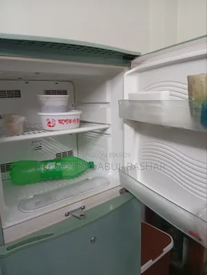 রেফ্রিজারেটর