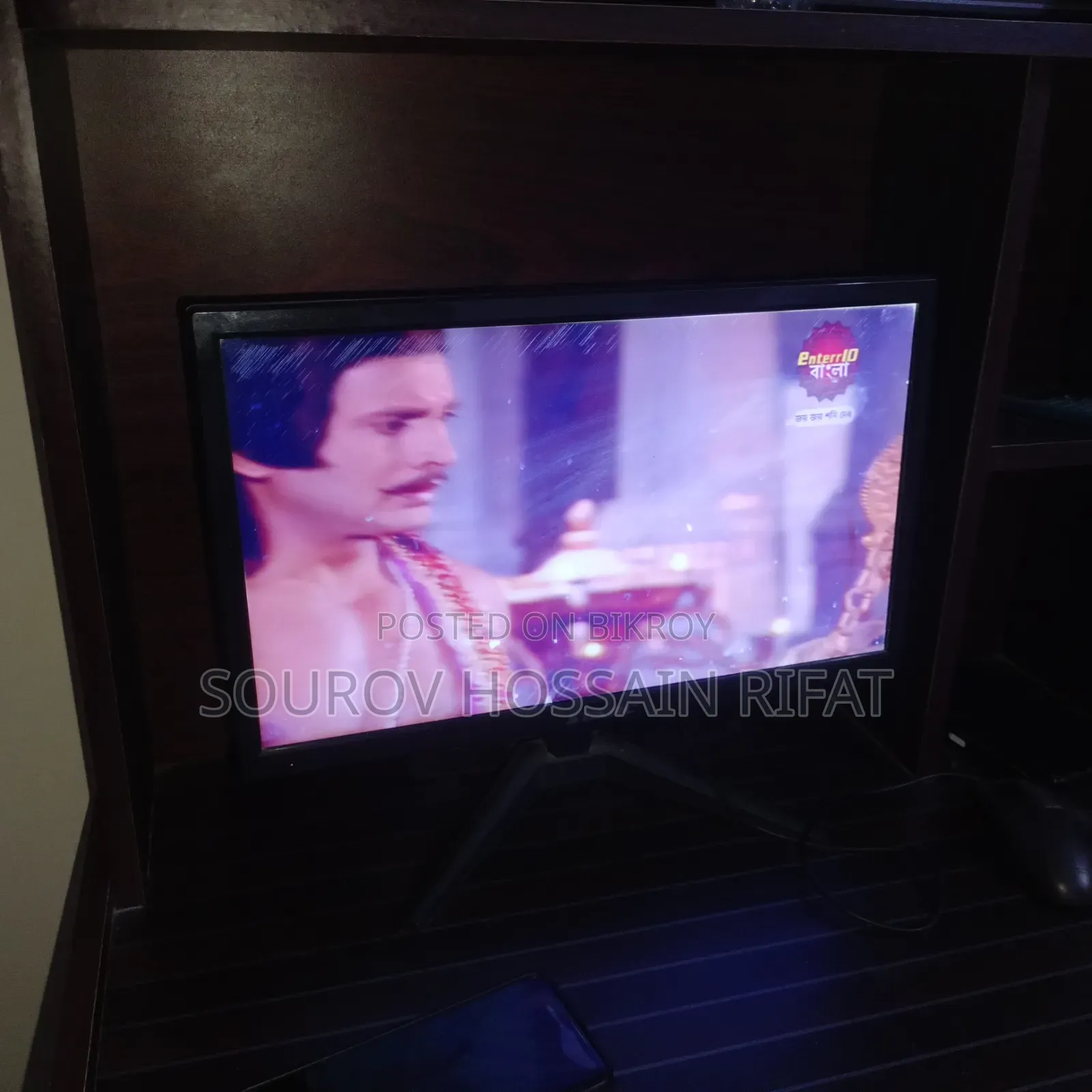 STARC ১৯" মনিটর