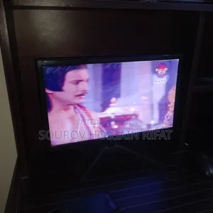 STARC ১৯" মনিটর