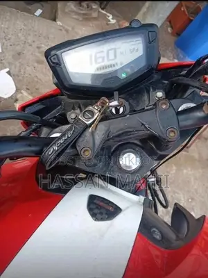 New TVS Apache RTR 160 4V 2020 Red