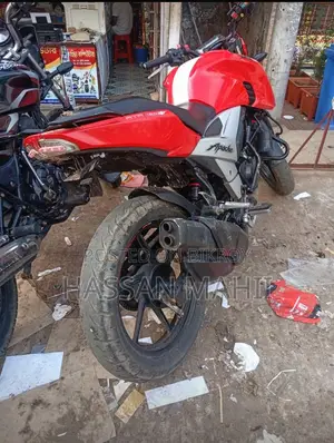 New TVS Apache RTR 160 4V 2020 Red