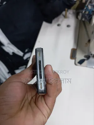 Apple iPhone 4 16 GB