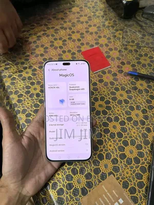 Honor X8c ২৫৬ জিবি সাদা