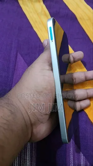 Honor X8c ২৫৬ জিবি সাদা