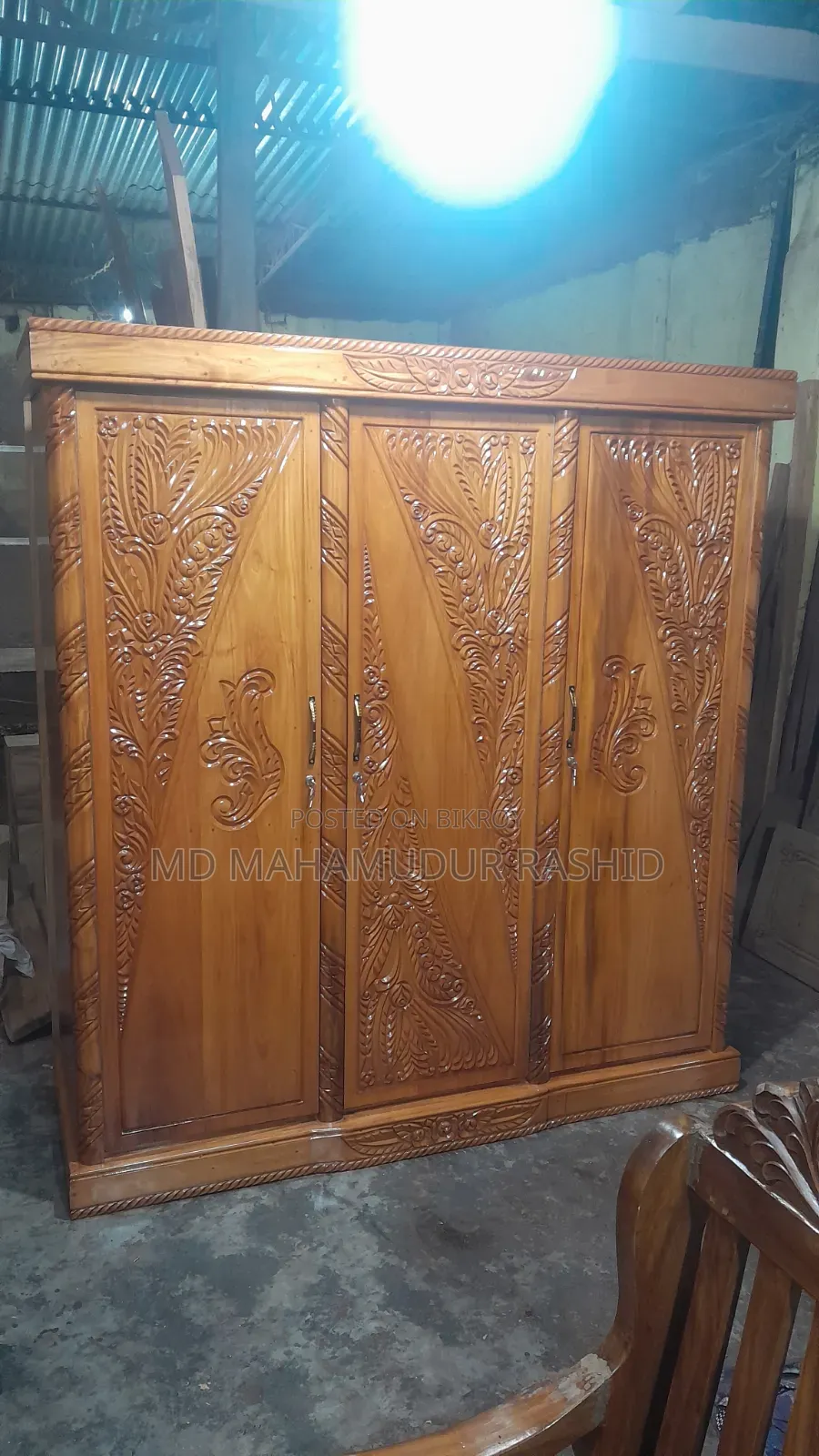 Sodagor Furniture, modern wooden wardrobe.