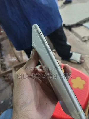 অ্যাপল আইফোন ১১ ১২৮ জিবি সাদা