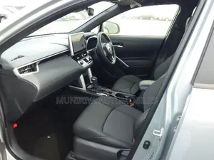 Toyota Corolla Cross 1.8 Hybrid AWD 2021 Gray