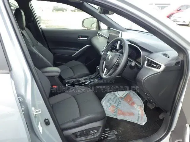 Toyota Corolla Cross 1.8 Hybrid AWD 2021 Gray