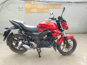 সুজুকি জিক্সার ২০১৮ রেড