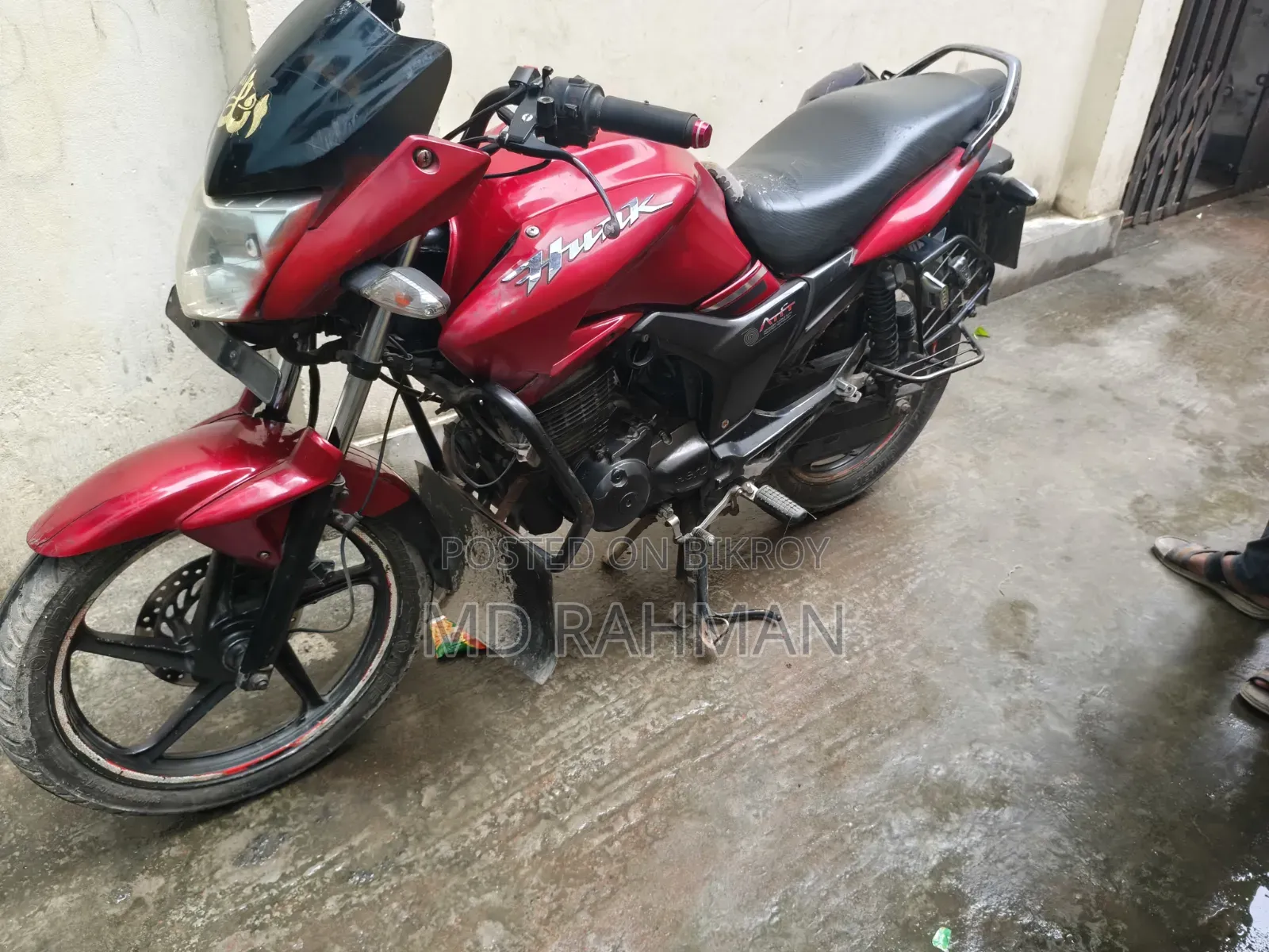 হিরো হাংক ২০১৮ লাল