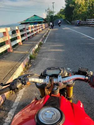Benelli TNT 2018 Red