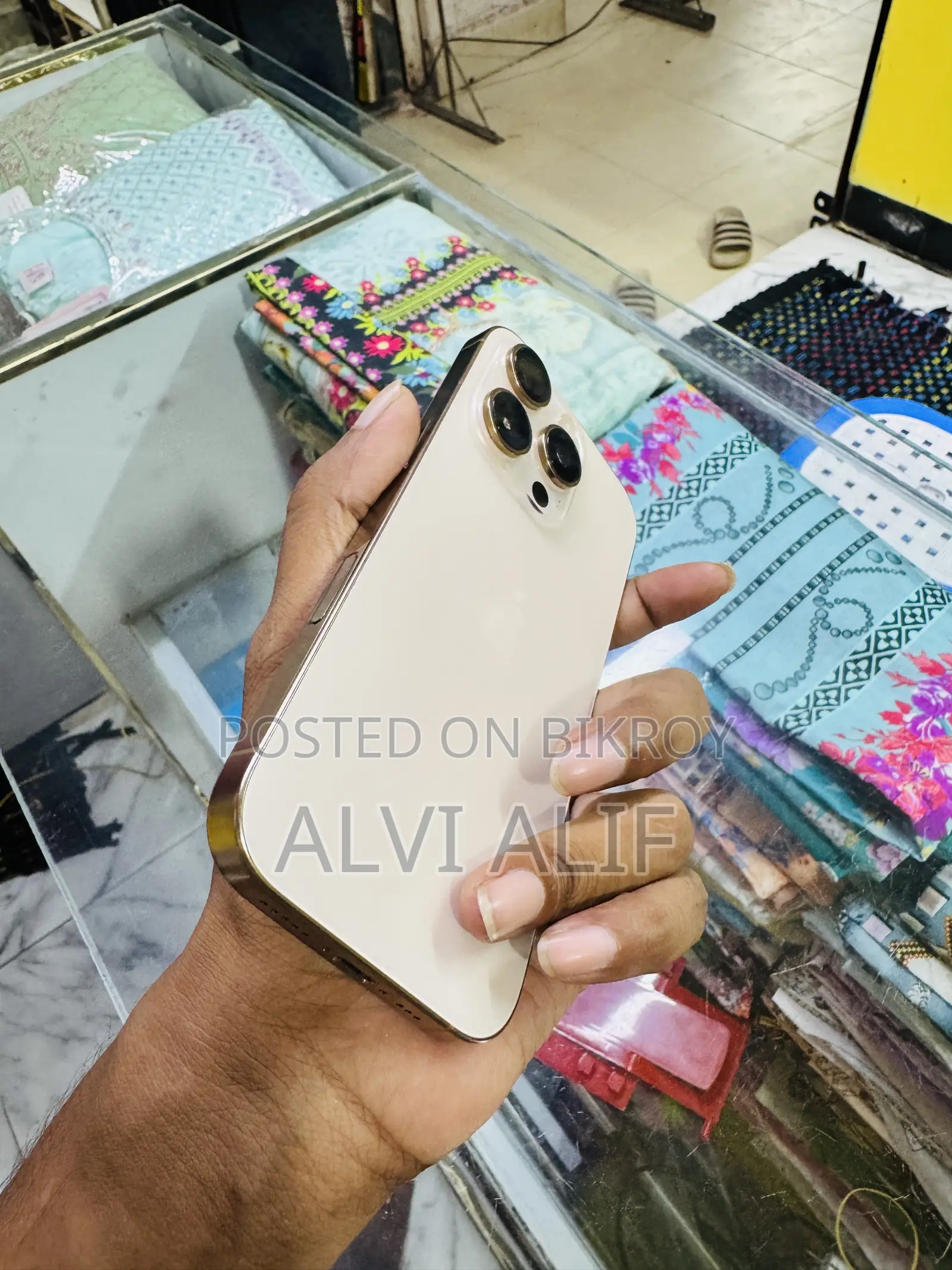 Apple iPhone 16 Pro 256 GB Rose Gold