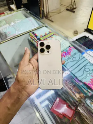 Apple iPhone 16 Pro 256 GB Rose Gold