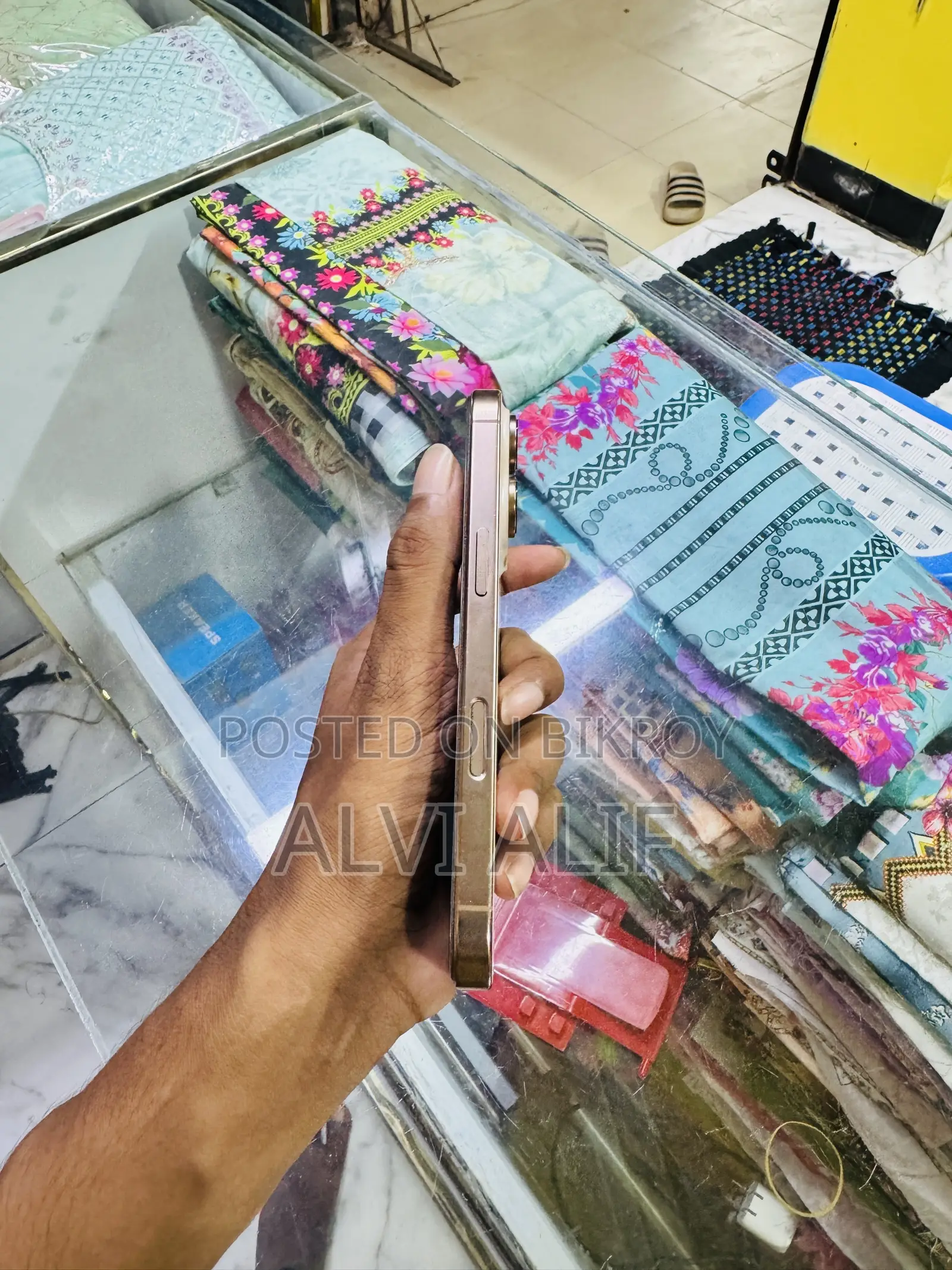 Apple iPhone 16 Pro 256 GB Rose Gold