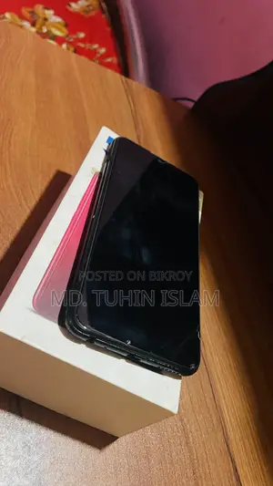 Vivo Y11 32 GB Blue