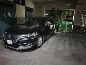 টয়োটা প্রিমিও ১.৫ এফডব্লিউডি ২০১৮ ম্যাট ব্ল্যাক